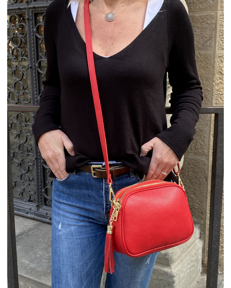 Pochette en cuir modèle BELLA Pochette en cuir modèle BELLA