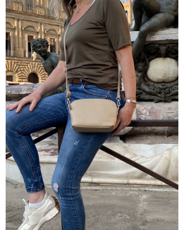 Pochette en cuir modèle EVA