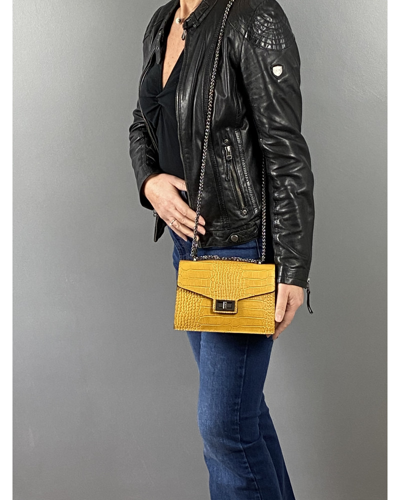 Pochette en cuir modèle GIULIANI Pochette en cuir modèle GIULIANI