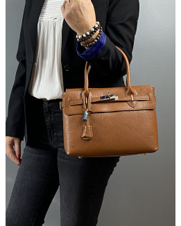 Laura henco my bag !